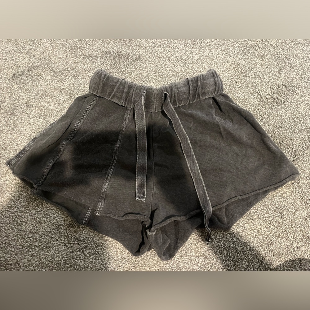 urban outfitters out frim under cozy sweatshorts